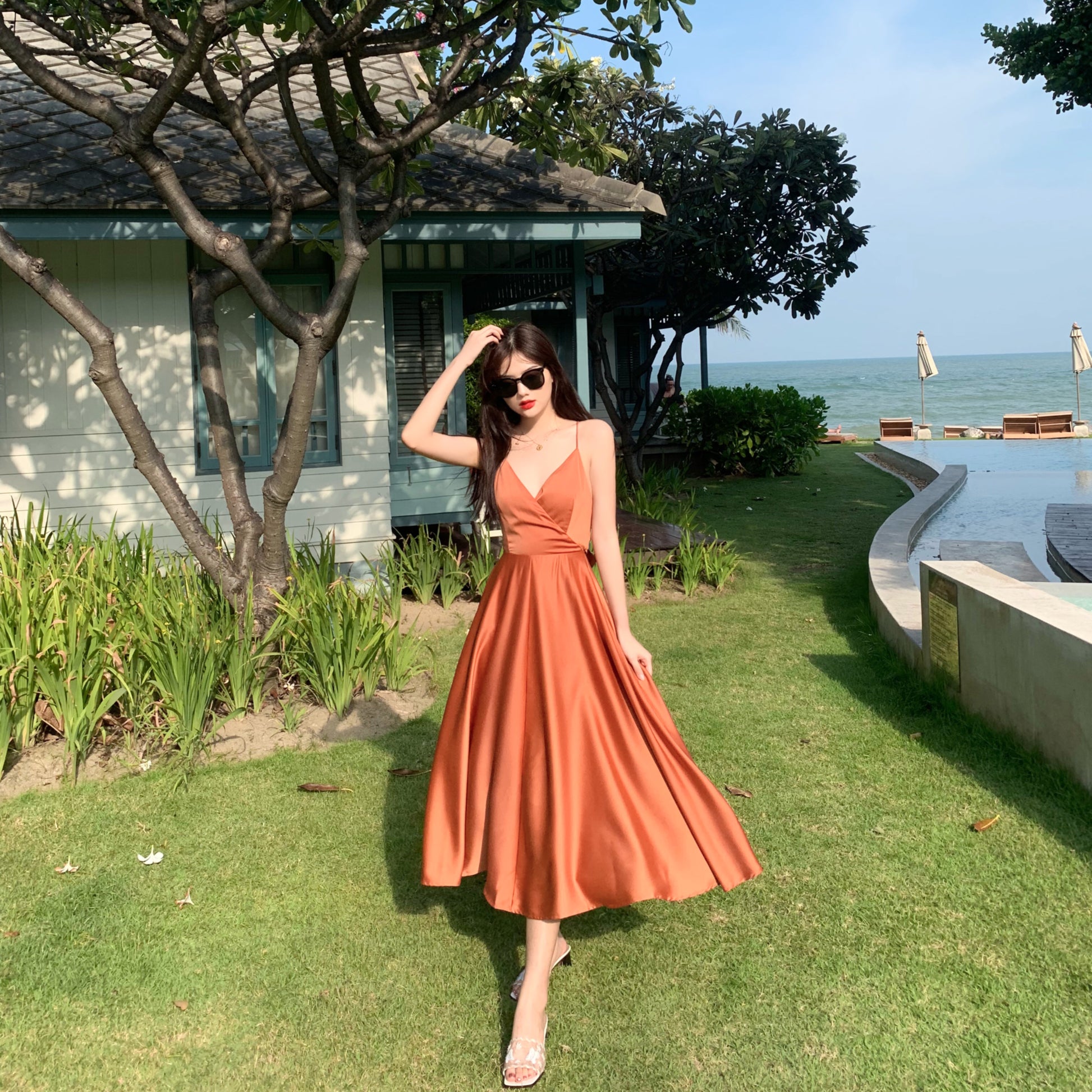 Aloyra Sienna Open-Back Midi Dress model view 4