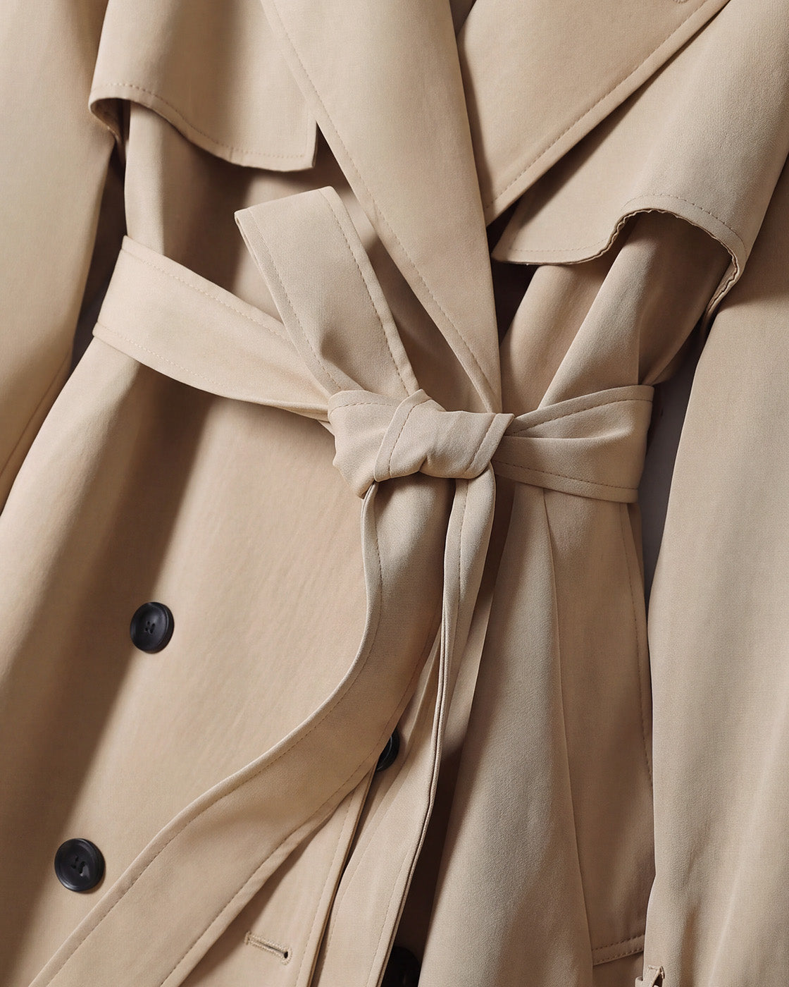 Belted Double-Breasted Trench Coat in Khaki — detail belt