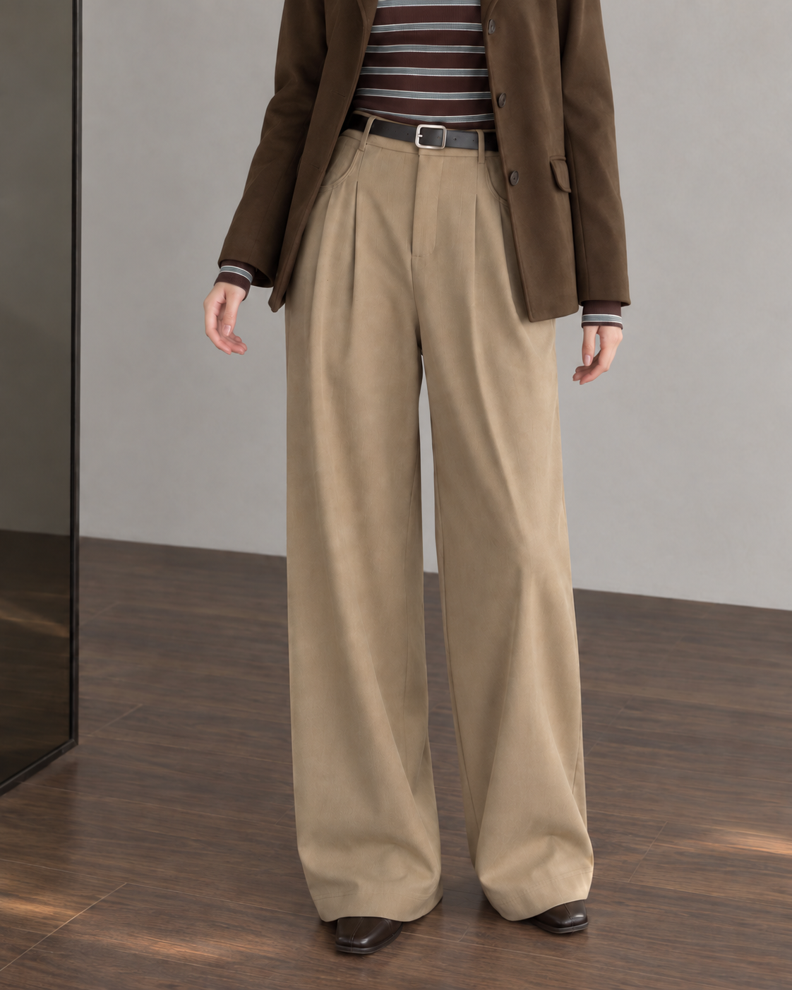 Workday Edit Look 03 – Khaki high-rise pleated wide-leg trousers 5239, lower-body front, styled with Coffee Brown blazer and striped tee.